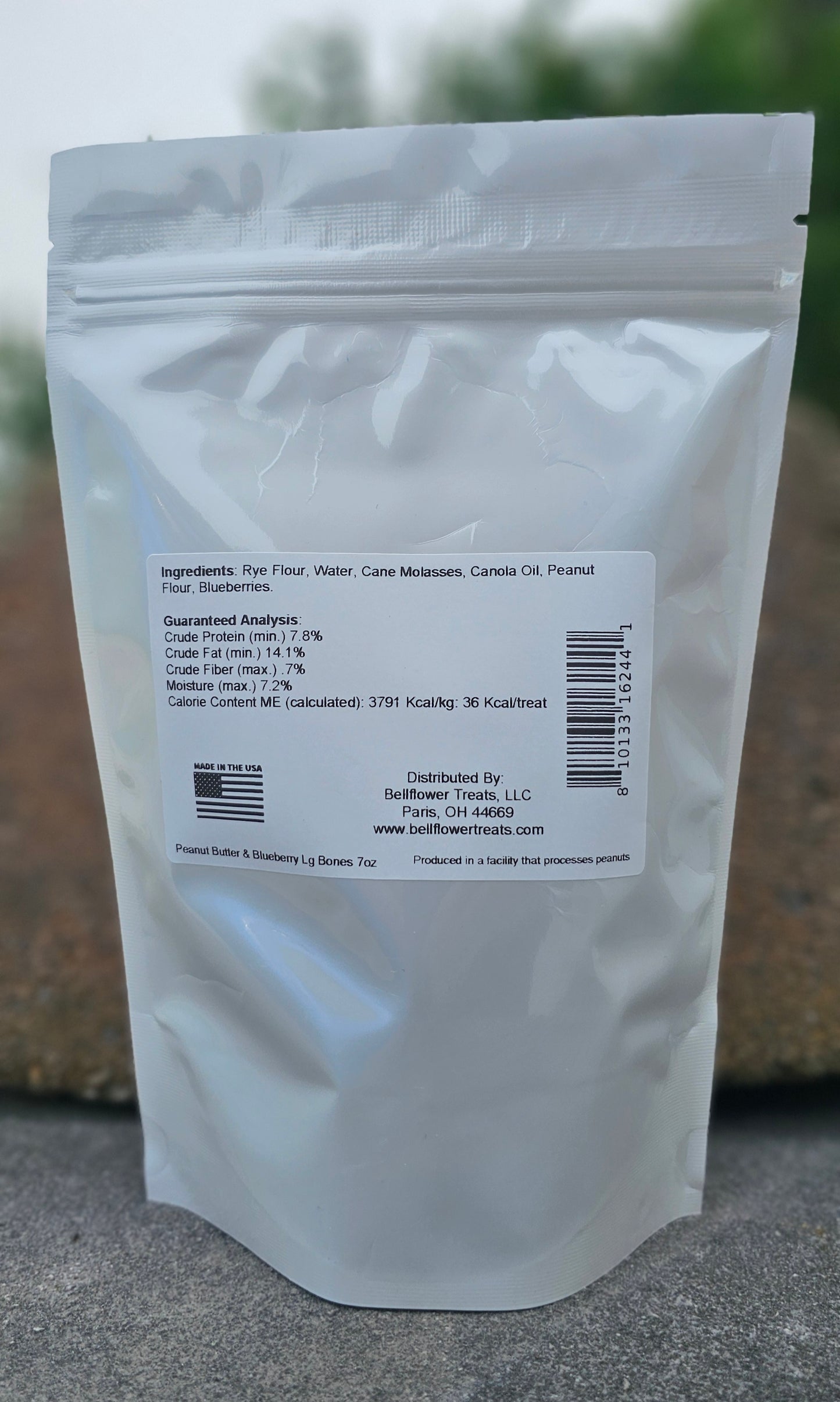 Dog. Peanut Butter & Blueberry Biscuits Large Dog 7oz bag